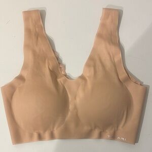 TAHARI Seamless Nude Wireless Bralette - Nude Sz S